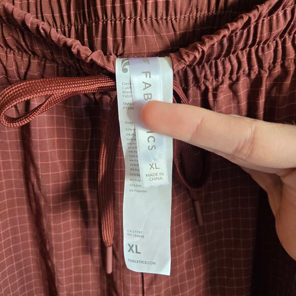 Fabletics Ripstop Cargo Jogger Sepia Grid XL Drawstring Waist Pant Boho Hiking - Picture 4 of 5